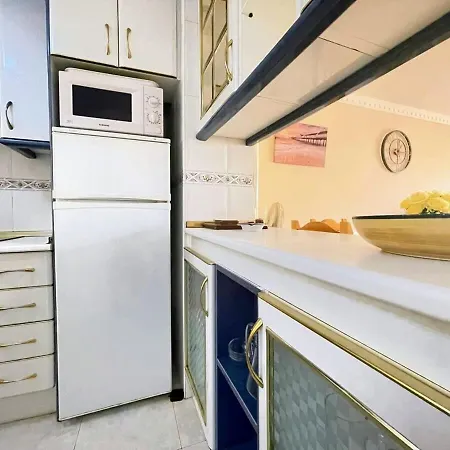 Pleasant 4 Bedroom Townhouse With Com Pool Vm7